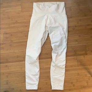 Train Times 7/8 (25”)